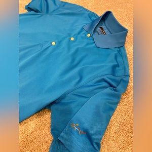 Greg Norman Golf Shirt Men’s Small Blue